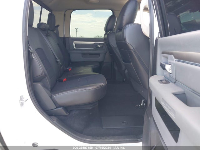 1C6RR6LT5JS155310 RAM 1500 Lone Star Silver  4x2 5'7 Box