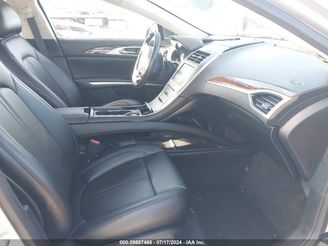 3LN6L2G98GR630159 Lincoln MKZ