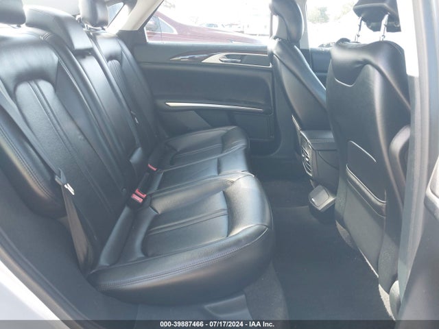 3LN6L2G98GR630159 Lincoln MKZ