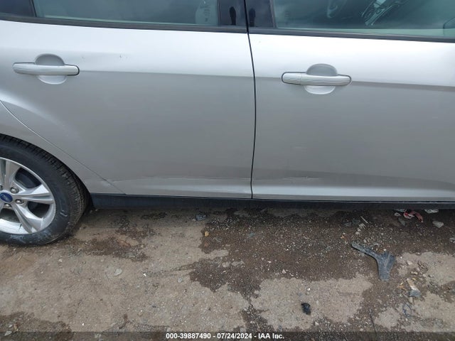 Ford FOCUS SE 2014 1FADP3K21EL135898 Image 12