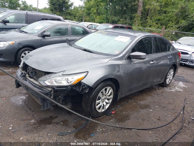 Nissan Altima 2.5 S 2017 1N4AL3AP8HC472682 Image 2
