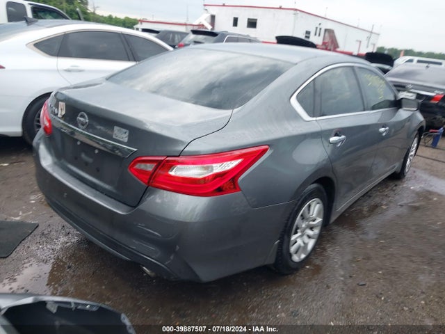 Nissan Altima 2.5 S 2017 1N4AL3AP8HC472682 Image 4
