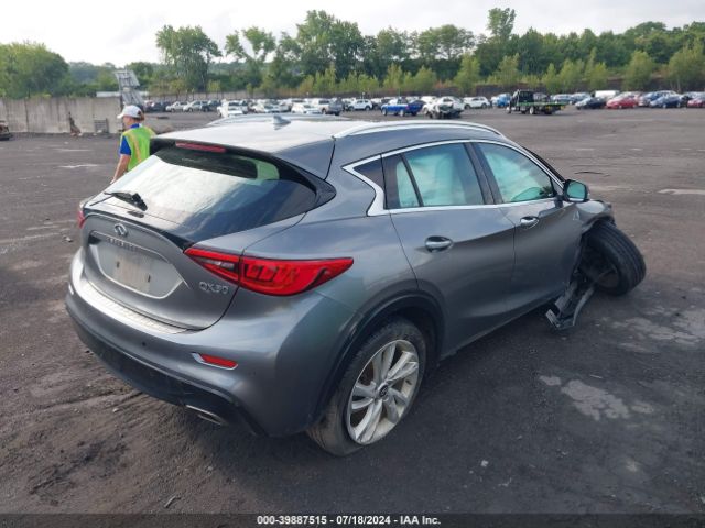 SJKCH5CP1HA025472 Infiniti Qx30 Premium