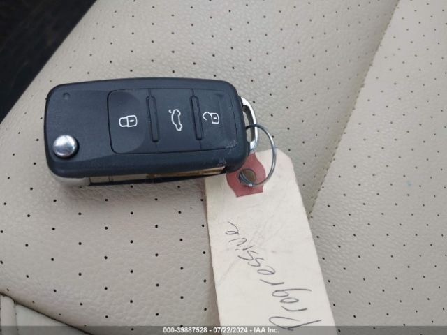 WVGBV7AX0GW553443 Volkswagen TIGUAN SE