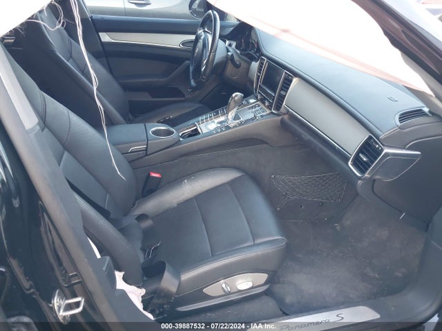 2011 PORSCHE PANAMERA WP0AB2A70BL060450 Photo 4
