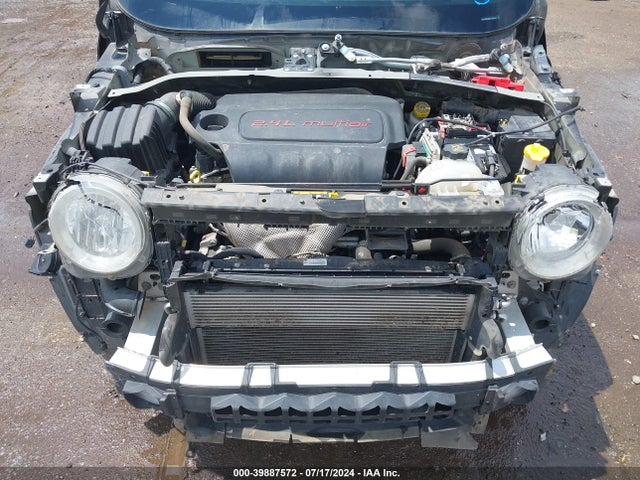 ZACNJBAB9KPJ95038 Jeep Renegade Sport 4x4