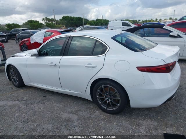 ZARFAMAN4K7621542 Alfa Romeo Giulia Rwd