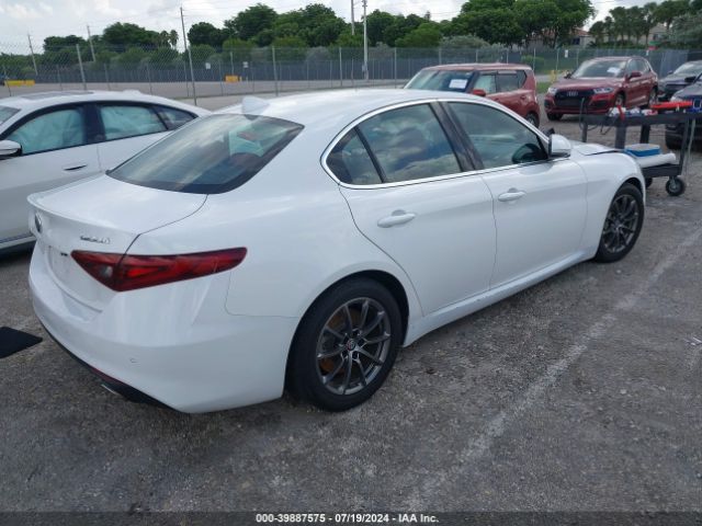 ZARFAMAN4K7621542 Alfa Romeo Giulia Rwd