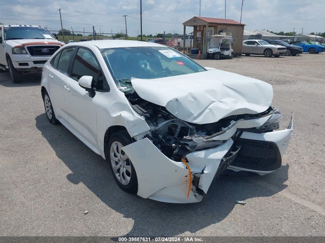 Toyota COROLLA LE 2022 5YFEPMAE1NP364394 main image