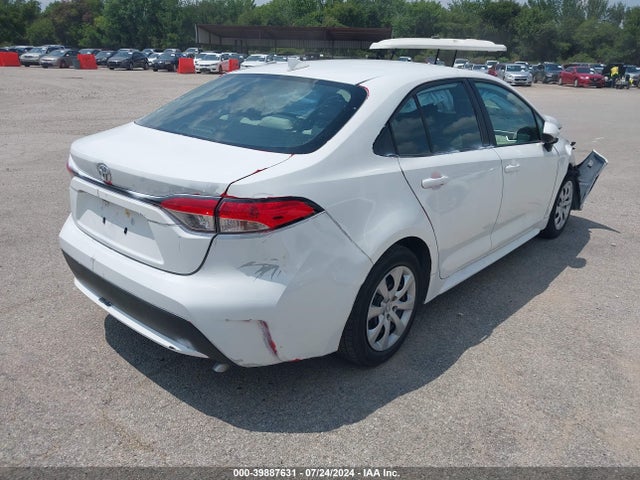 Toyota COROLLA LE 2022 5YFEPMAE1NP364394 Image 4