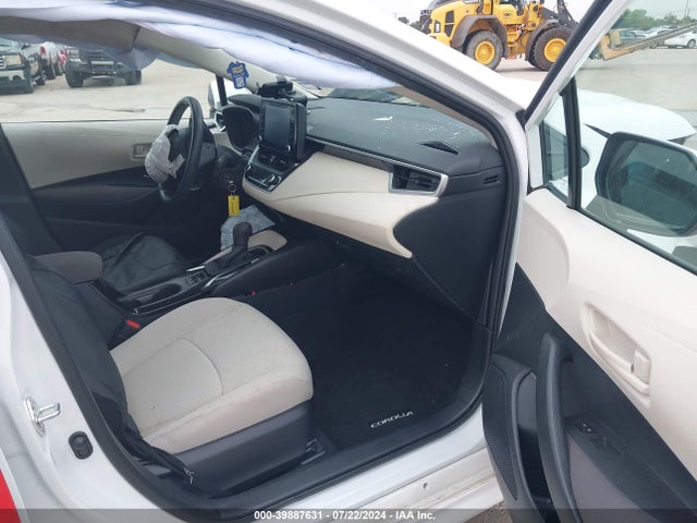 Toyota COROLLA LE 2022 5YFEPMAE1NP364394 Image 5