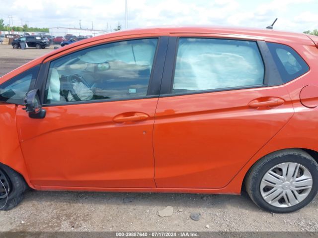 3HGGK5H52JM715142 Honda FIT LX