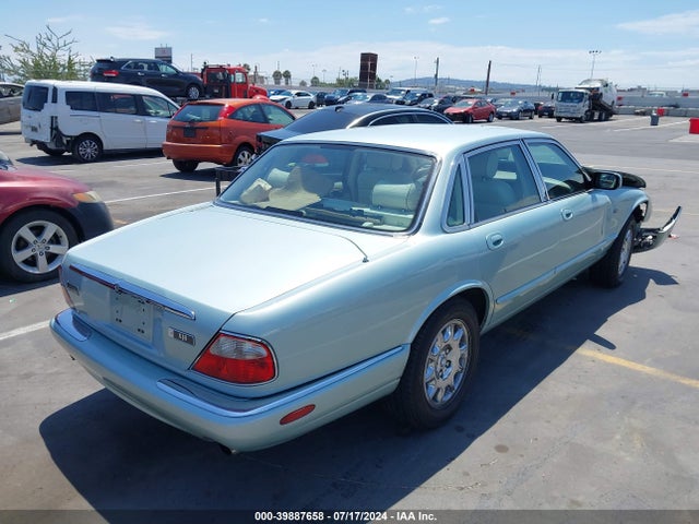 2000 JAGUAR XJ8 SAJDA14C1YLF00577 Photo 3