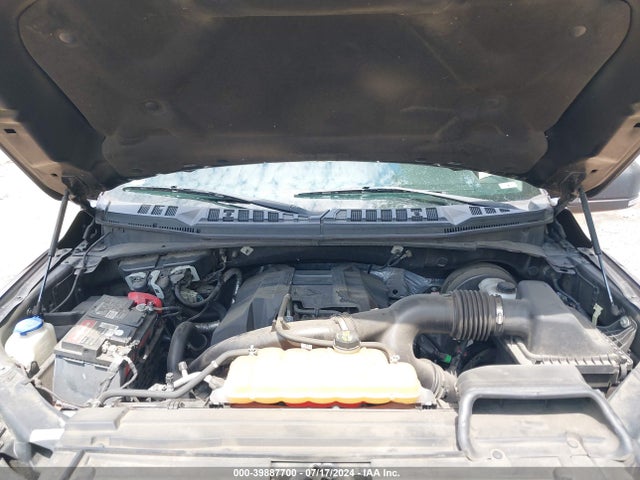 Ford F-150 Xlt 2018 1FTEW1CP7JKC95896 Image 10