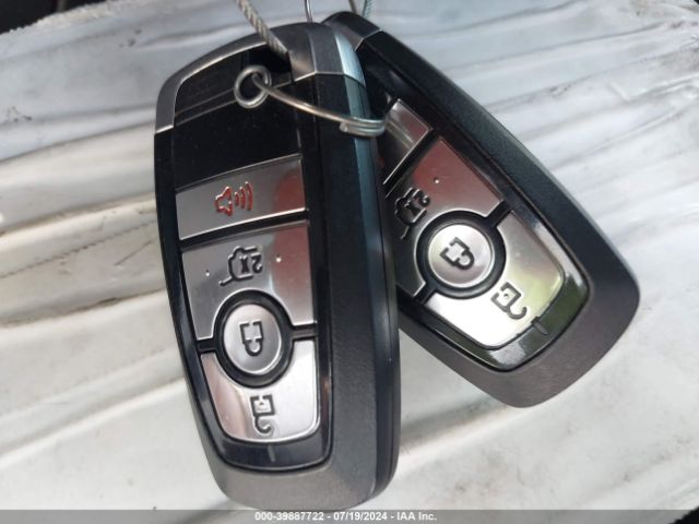 3FMTK3R72NMA38628 Ford Mustang Mach-e Premium