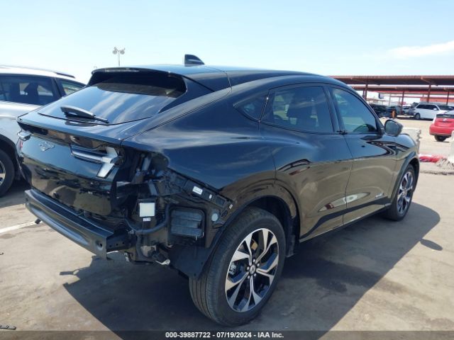 3FMTK3R72NMA38628 Ford Mustang Mach-e Premium