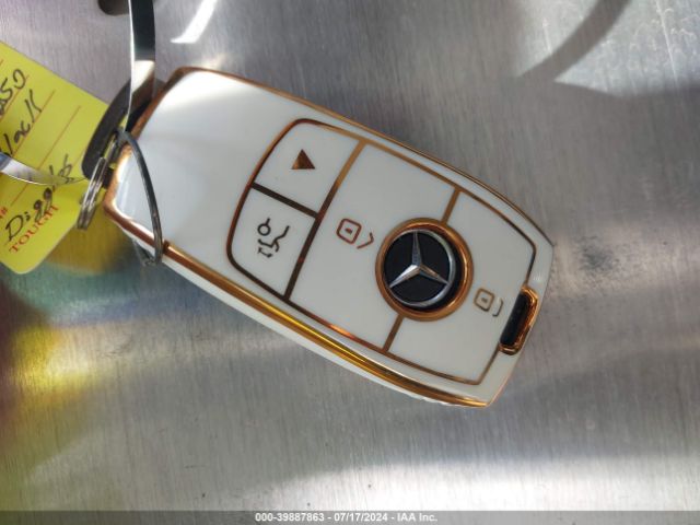 W1N4M4GB5LW022607 Mercedes-Benz GLB 250