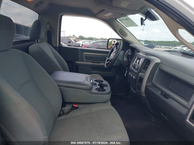 3C6JR6AT4EG331163 RAM 1500 Tradesman