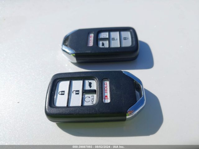 5J6RW1H52KA010841 Honda CR-V EX
