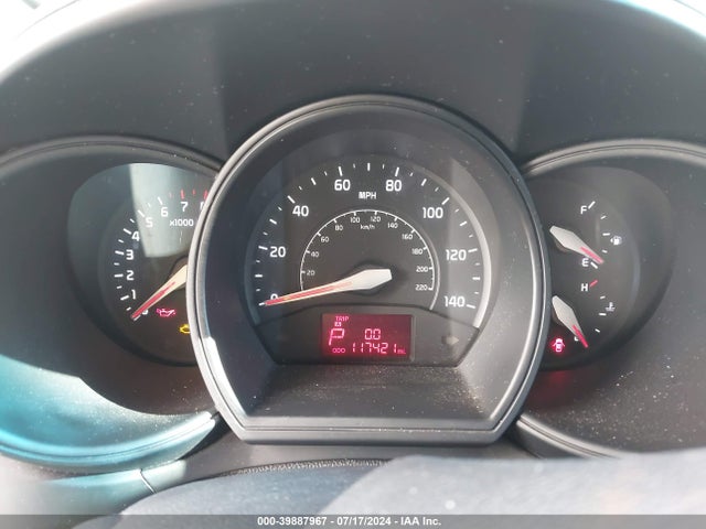 KNADM4A32G6612033 KIA RIO LX