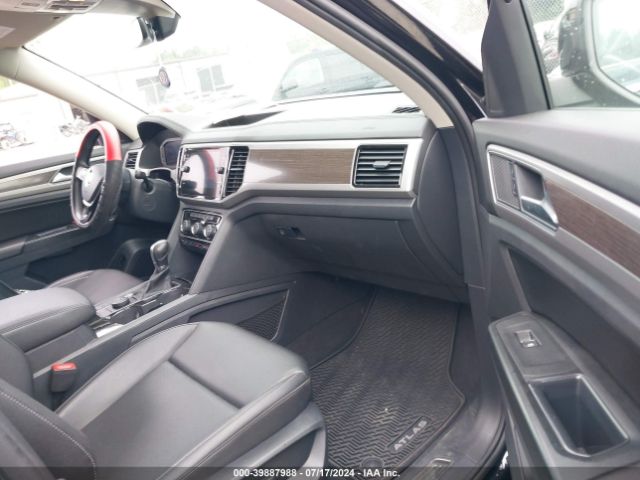 1V2RR2CA4KC620881 Volkswagen Atlas 3.6l V6 Sel R-line