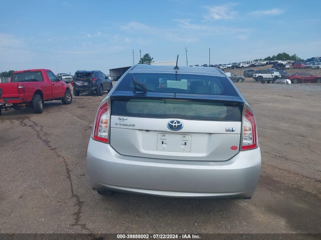Toyota Prius 2015 JTDKN3DU2F1881912 Image 16