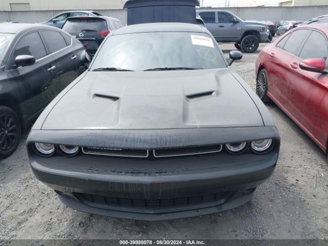 2C3CDZGG7PH645540 Dodge Challenger Sxt Awd