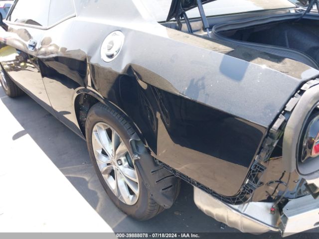2C3CDZGG7PH645540 Dodge Challenger Sxt Awd