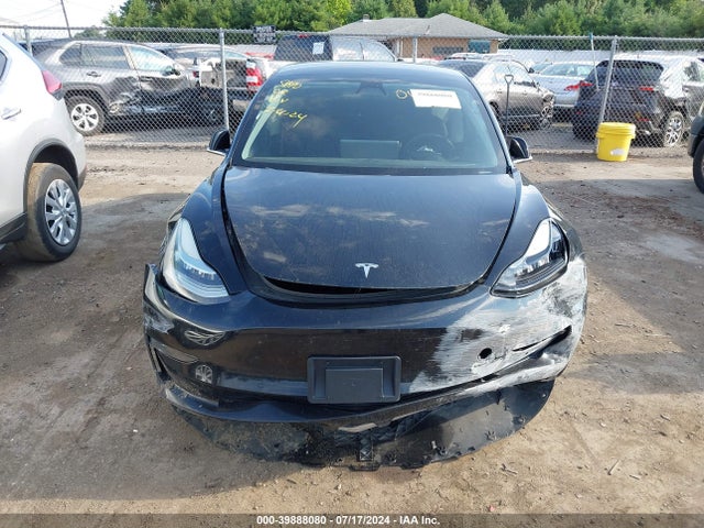 5YJ3E1EB3JF067337 Tesla Model 3 Long Range/performance