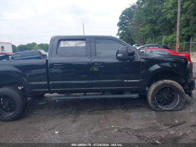 1FT7W2BTXNEC01768 Ford F-250 Lariat