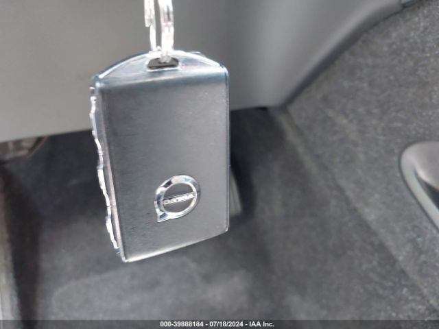 YV4162UK7L2301395 Volvo Xc40 T5 Momentum
