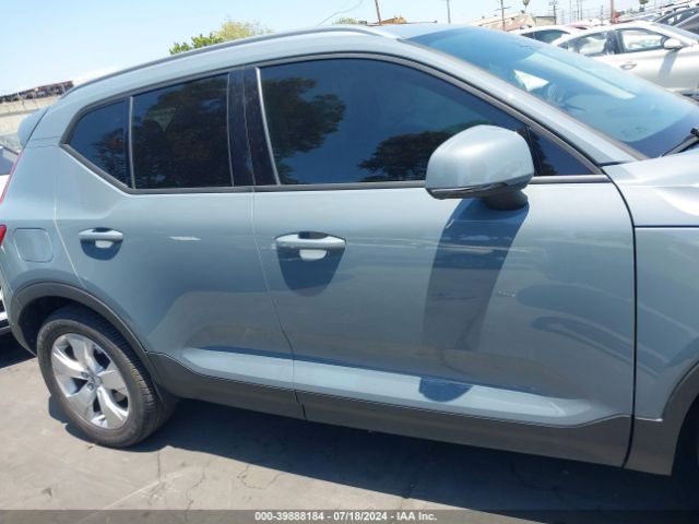 YV4162UK7L2301395 Volvo Xc40 T5 Momentum