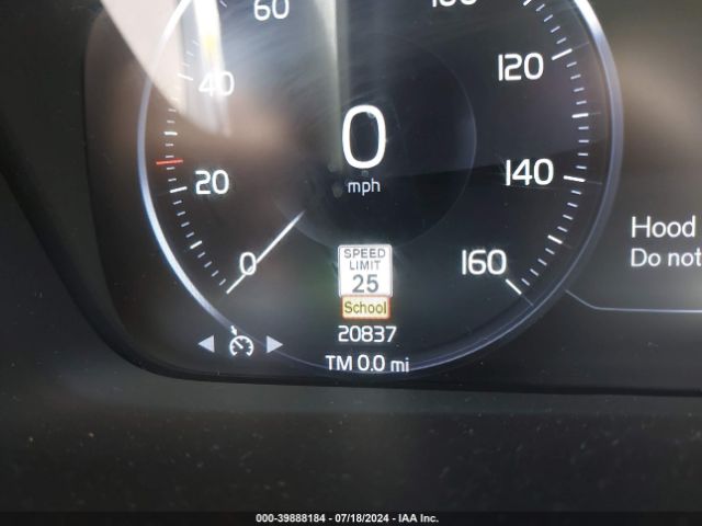YV4162UK7L2301395 Volvo Xc40 T5 Momentum