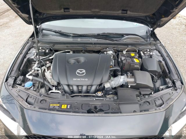 JM1BPBCLXM1333926 Mazda Mazda3 Preferred