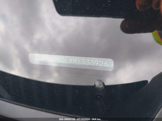 JM1BPBCLXM1333926 Mazda Mazda3 Preferred