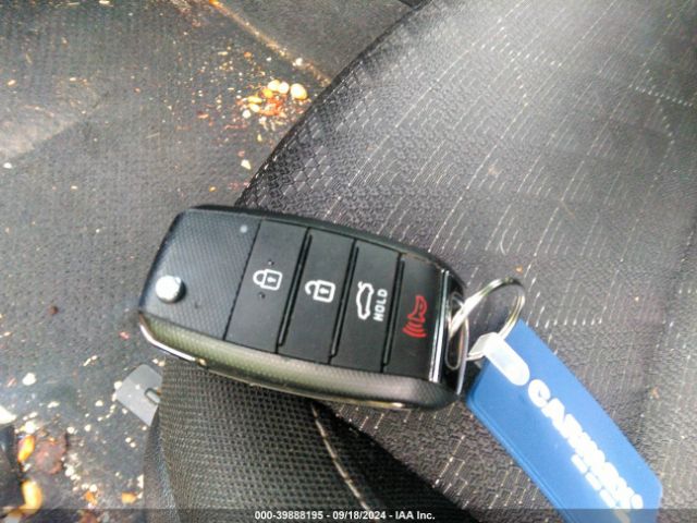 3KPA25AD0ME433294 KIA Rio 5-door S