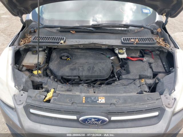 1FMCU0GX1EUA92610 Ford ESCAPE SE