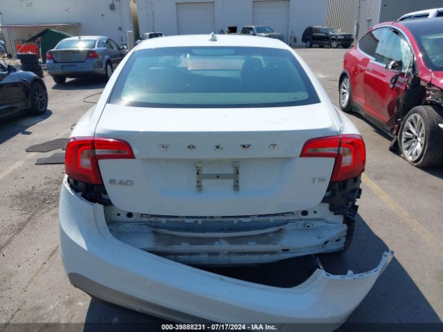 YV126MFL1H2421560 Volvo S60 T5 Dynamic