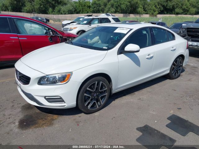 YV126MFL1H2421560 Volvo S60 T5 Dynamic