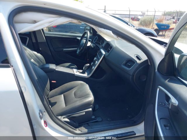 YV126MFL1H2421560 Volvo S60 T5 Dynamic