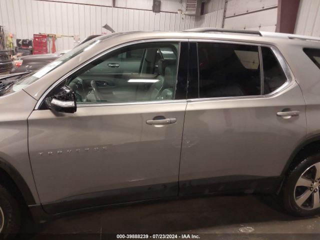 1GNEVHKW8JJ262598 Chevrolet Traverse 3lt