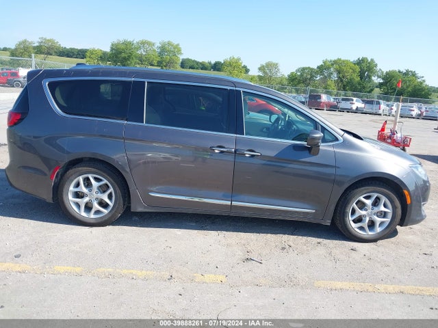 2C4RC1EG9JR101491 Chrysler Pacifica Touring L Plus