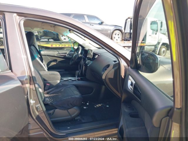 5N1AR2MN4GC641541 Nissan Pathfinder S