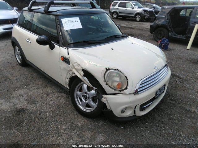 2011 MINI COOPER WMWSU3C54BT095943 Photo 5