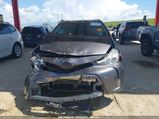 Toyota Prius V Four 2015 JTDZN3EU6FJ017863 Image 11