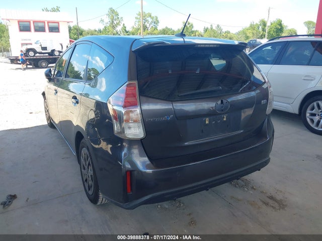 Toyota Prius V Four 2015 JTDZN3EU6FJ017863 Image 3