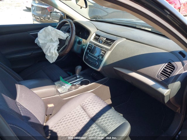 Nissan Altima 2.5 S 2017 1N4AL3AP8HC492334 Image 5