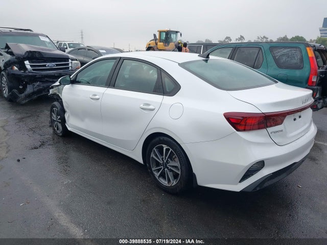 KIA Forte Lxs 2022 3KPF24AD4NE500397 Image 3