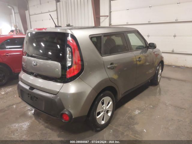 KNDJN2A27G7401421 KIA Soul