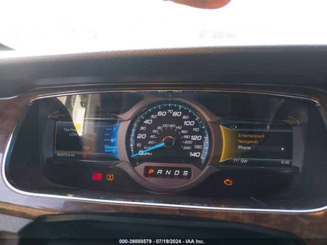 1FAHP2F8XFG139453 Ford Taurus Limited
